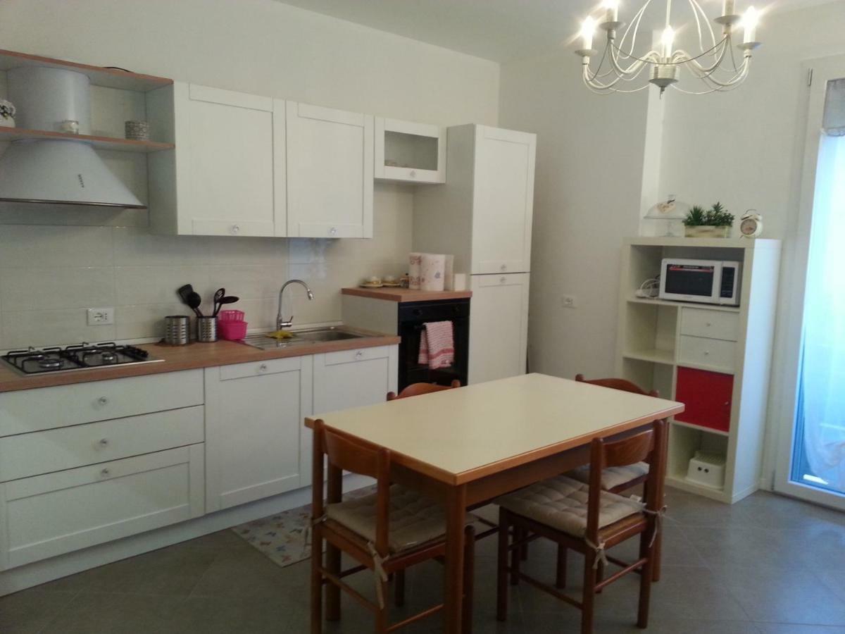 Nuovo Bilocale In Via Lagomaggio, 31 Rimini Exterior foto